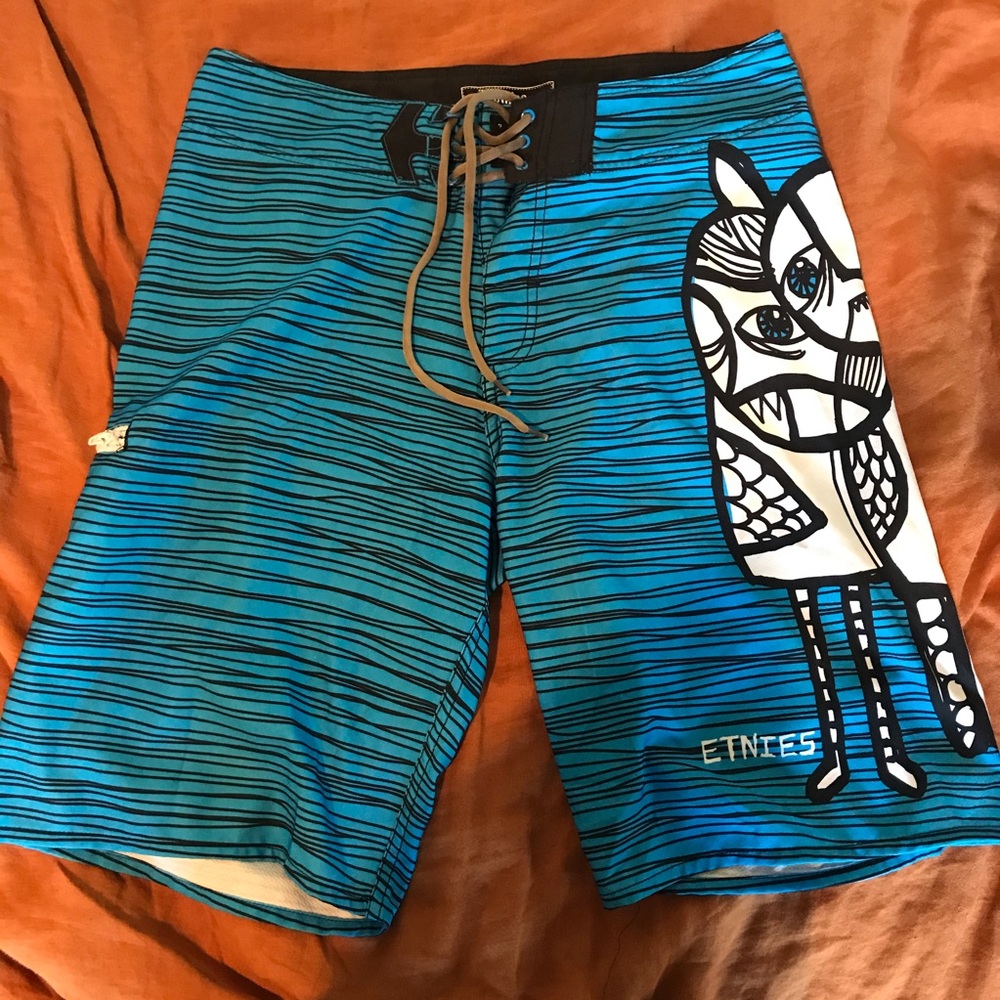 Etnies bathing suit